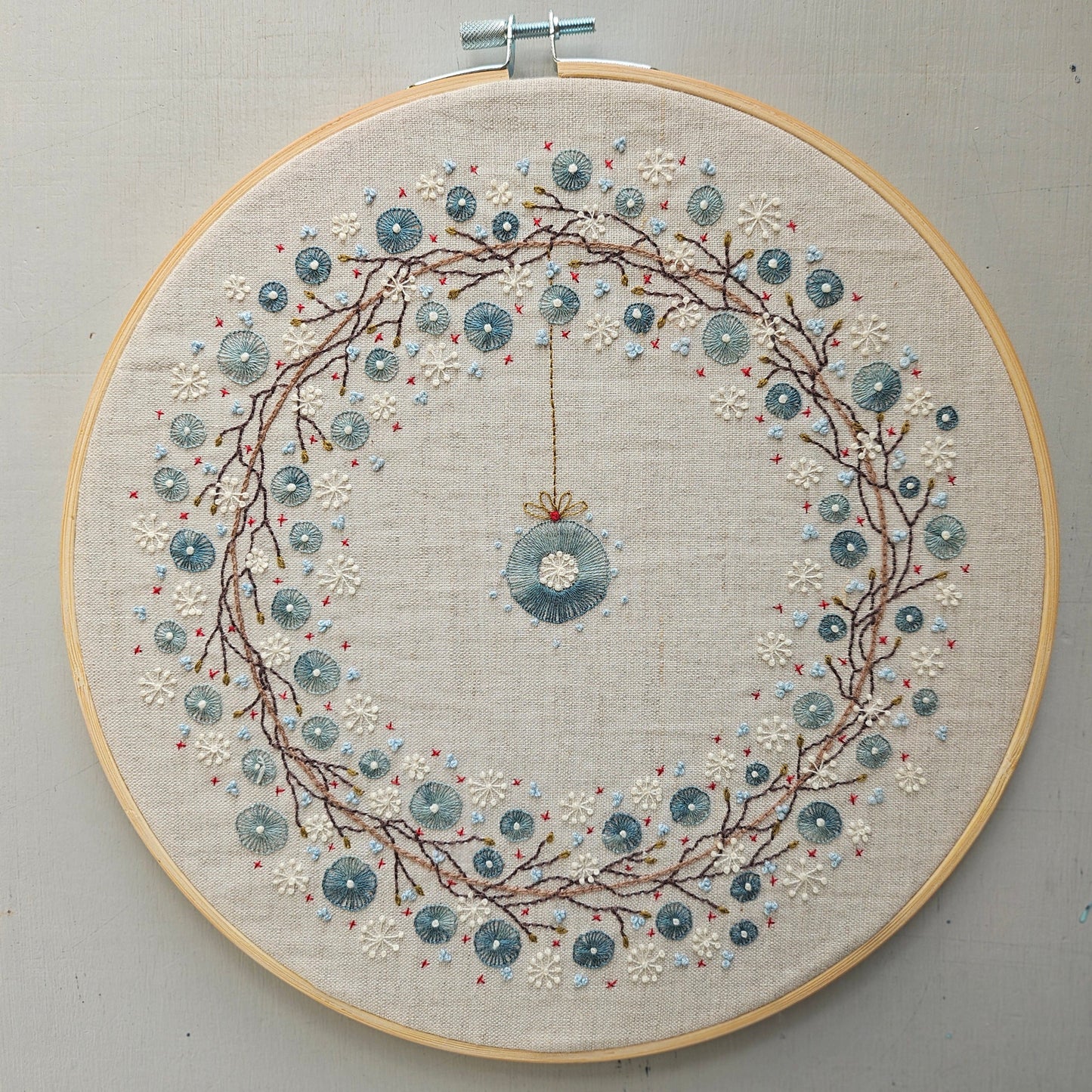 Winter Seasonal Wreath - Digital Pattern