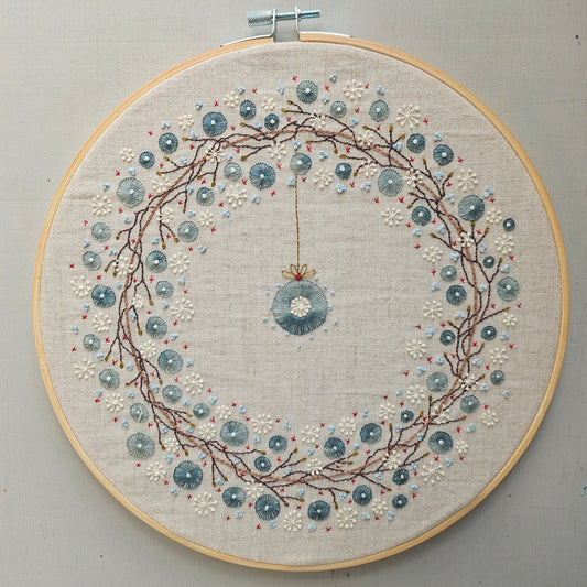 Winter Seasonal Wreath - Digital Pattern